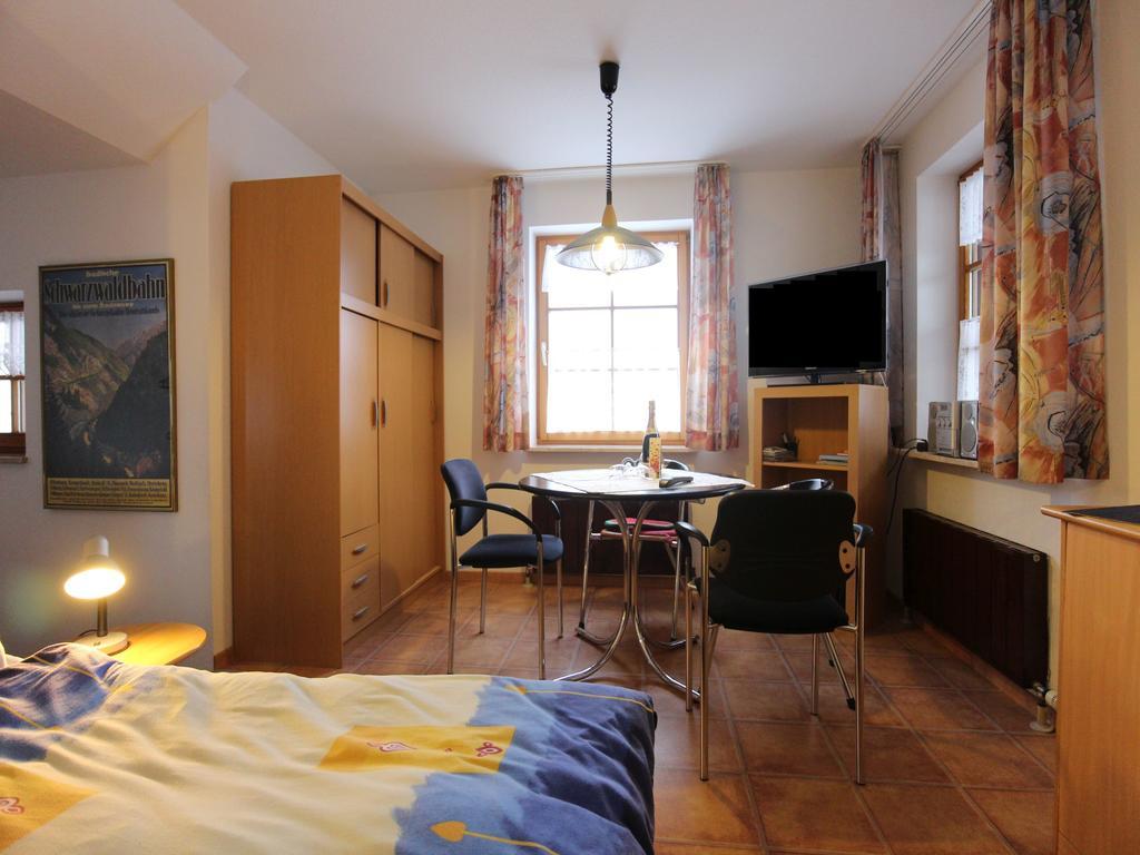Ferienwohnung Weber Триберг Номер фото